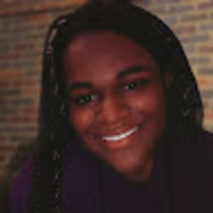 Meet your Posher, Amara